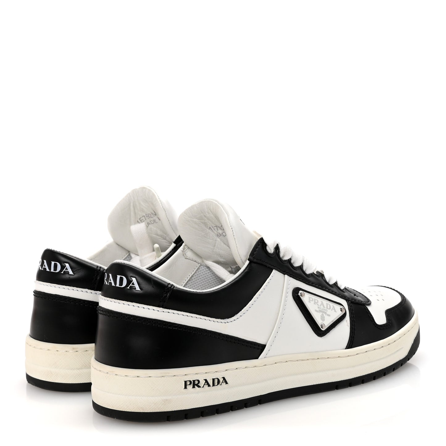 Vitello Sport Spazzolato Rois Triangle Logo Womens Downtown Low Top 30mm Sneakers 37.5 White Black