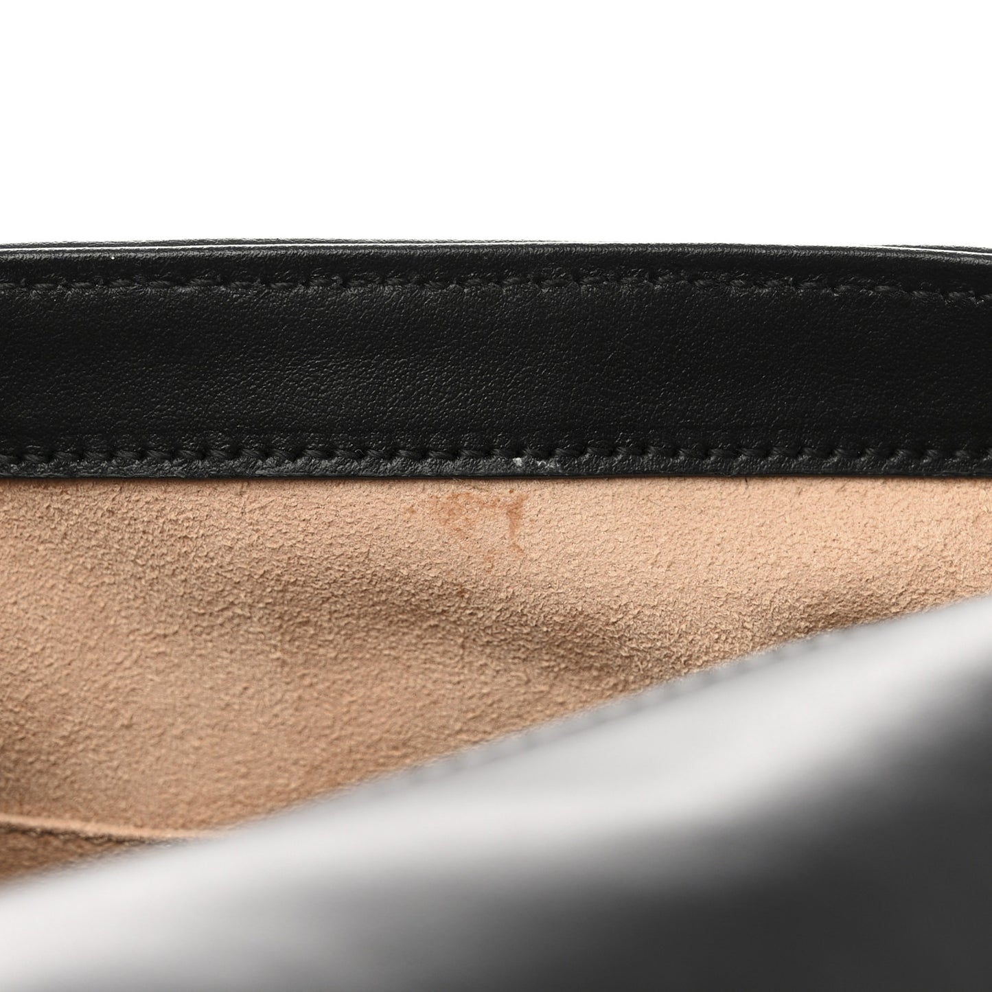Calfskin Matelasse Animal Studs Medium GG Marmont Shoulder Bag Black