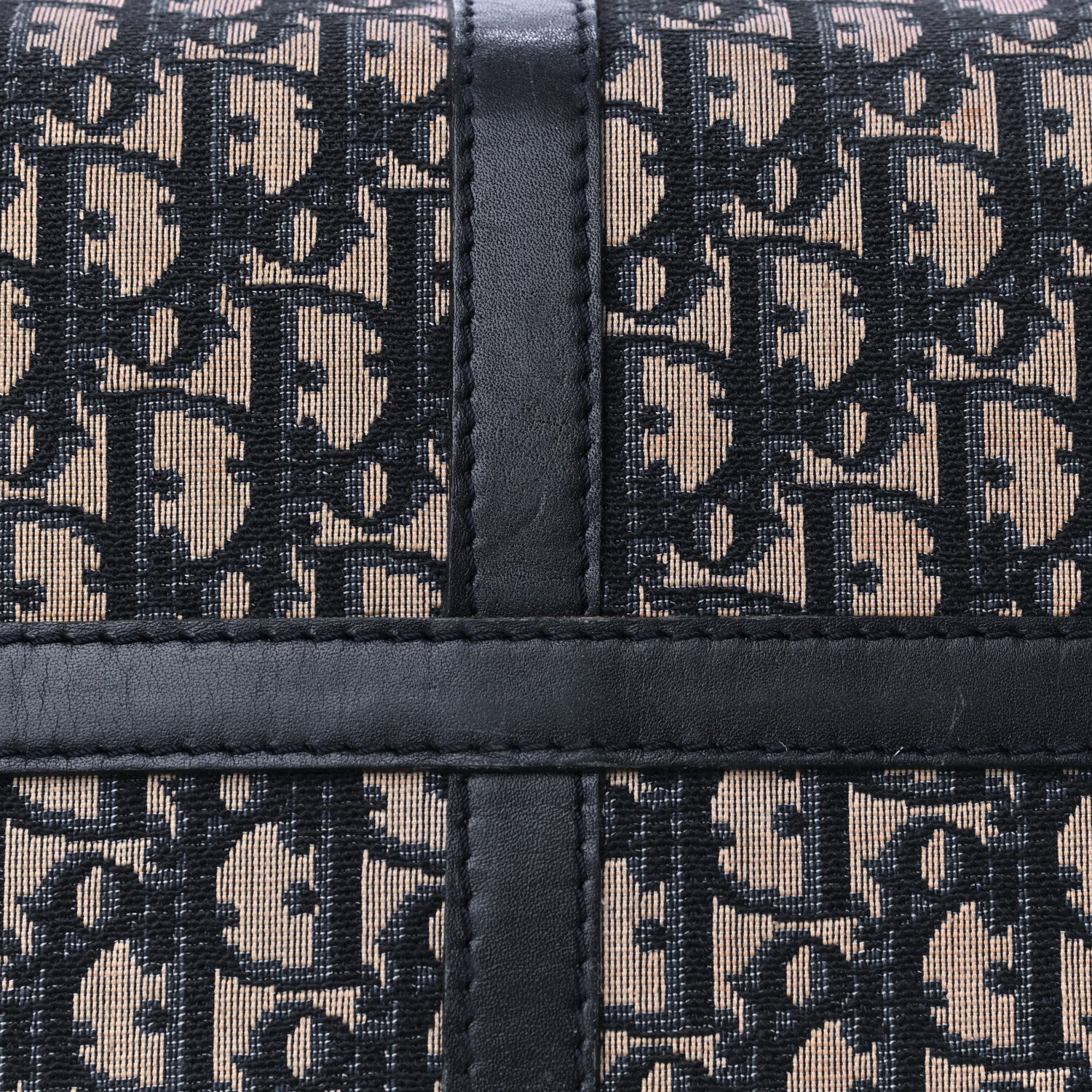 Christian Dior Monogram Duffle Black 23 of 33