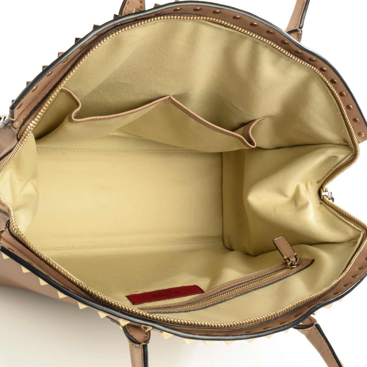 Vitello Rockstud Dome Shopper Alpaca
