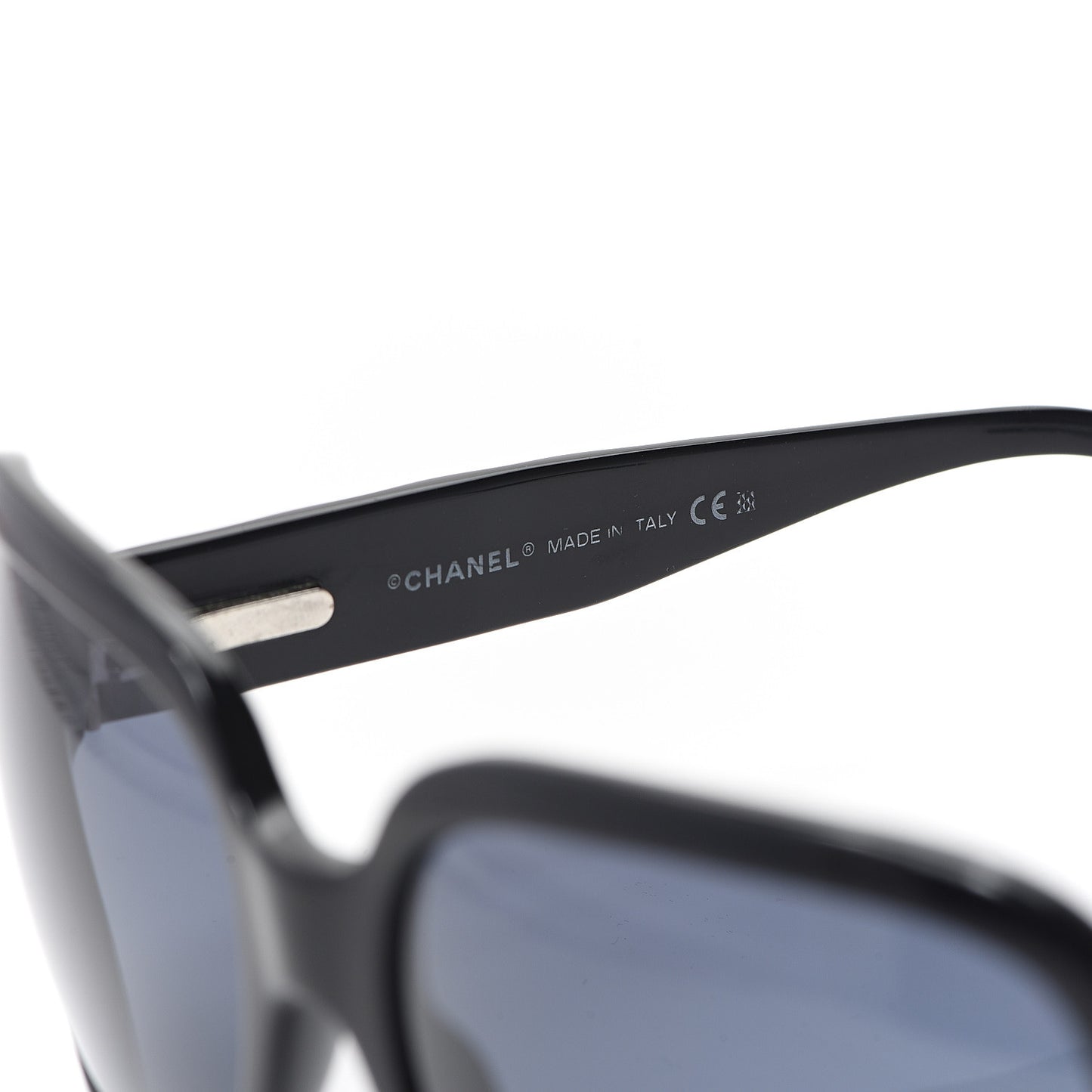 Quilted CC Sunglasses 5124 Black