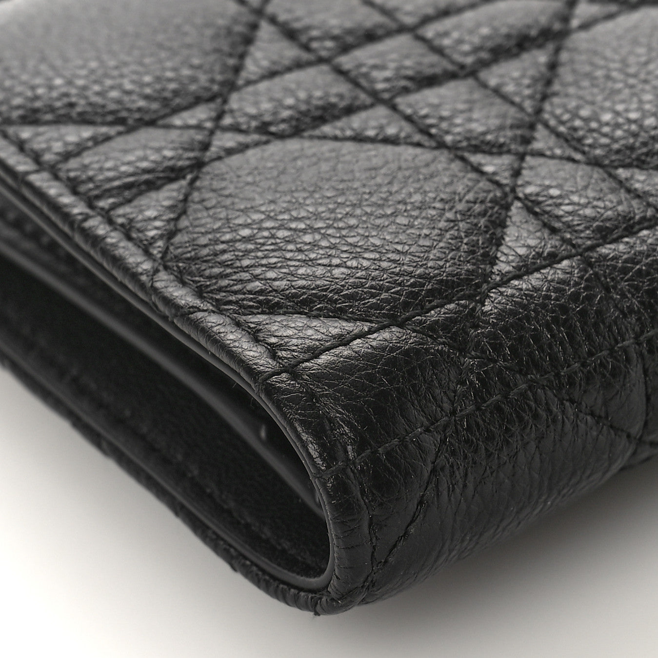 Grained Calfskin Supple Cannage Caro Dahlia Wallet Black