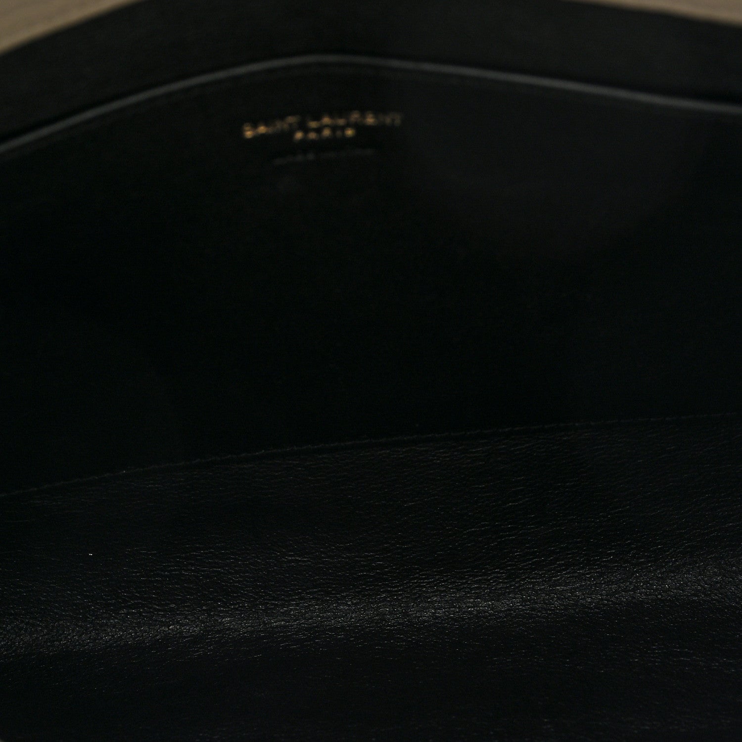 Saint Laurent Grained Lambskin Large Cassandre Envelope Pouch Blanc Vintage 5 of 6