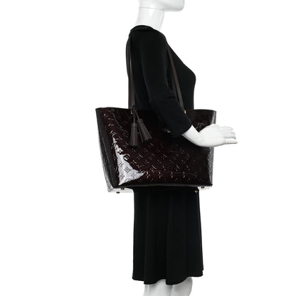 Louis Vuitton Vernis Long Beach MM Amarante 2 of 10