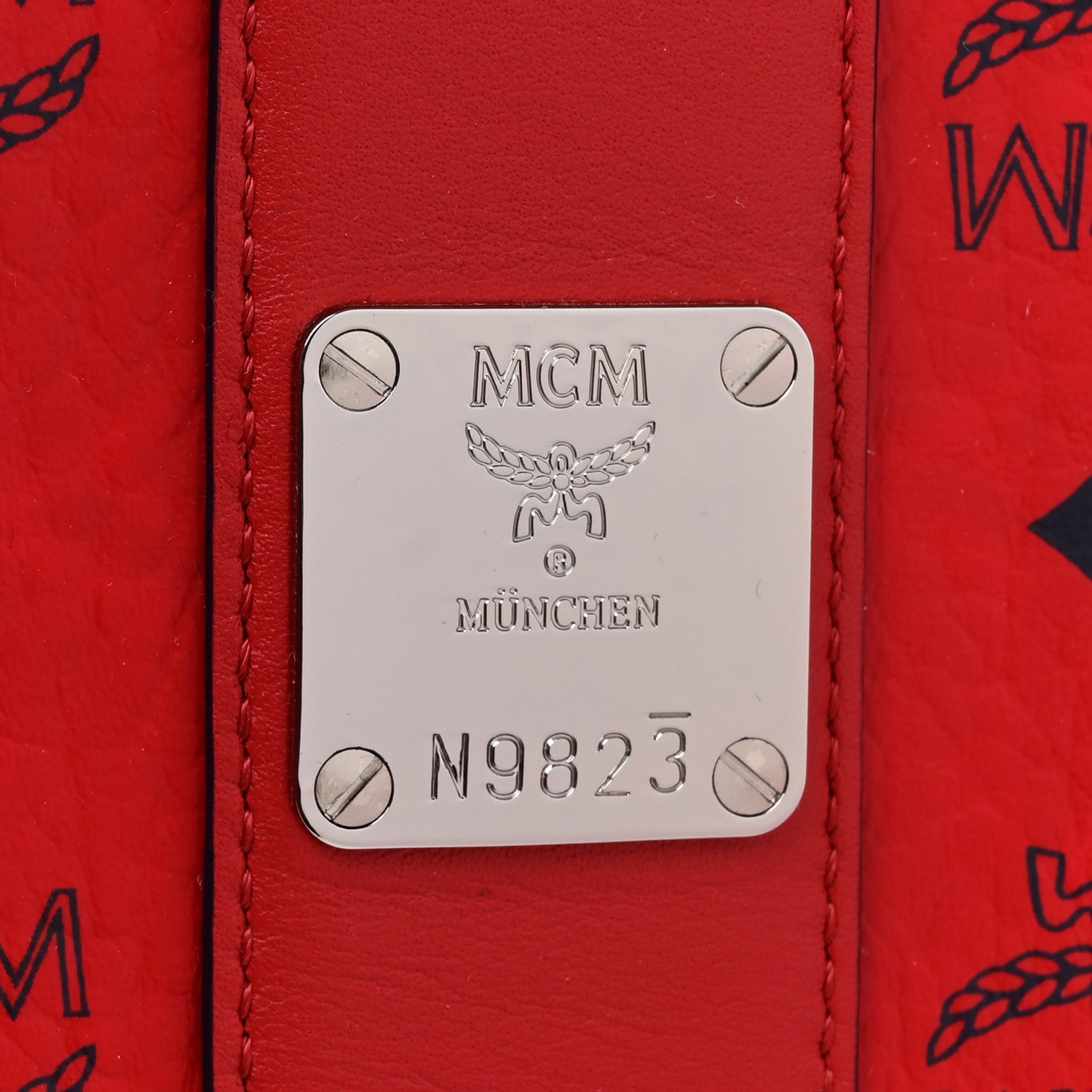 MCM Visetos Medium Liz Reversible Shopper Tote Candy Red 11 of 17