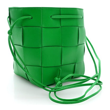 Bottega Veneta Nappa Maxi Intrecciato Small Cassette Bucket Bag Parakeet 3 of 9