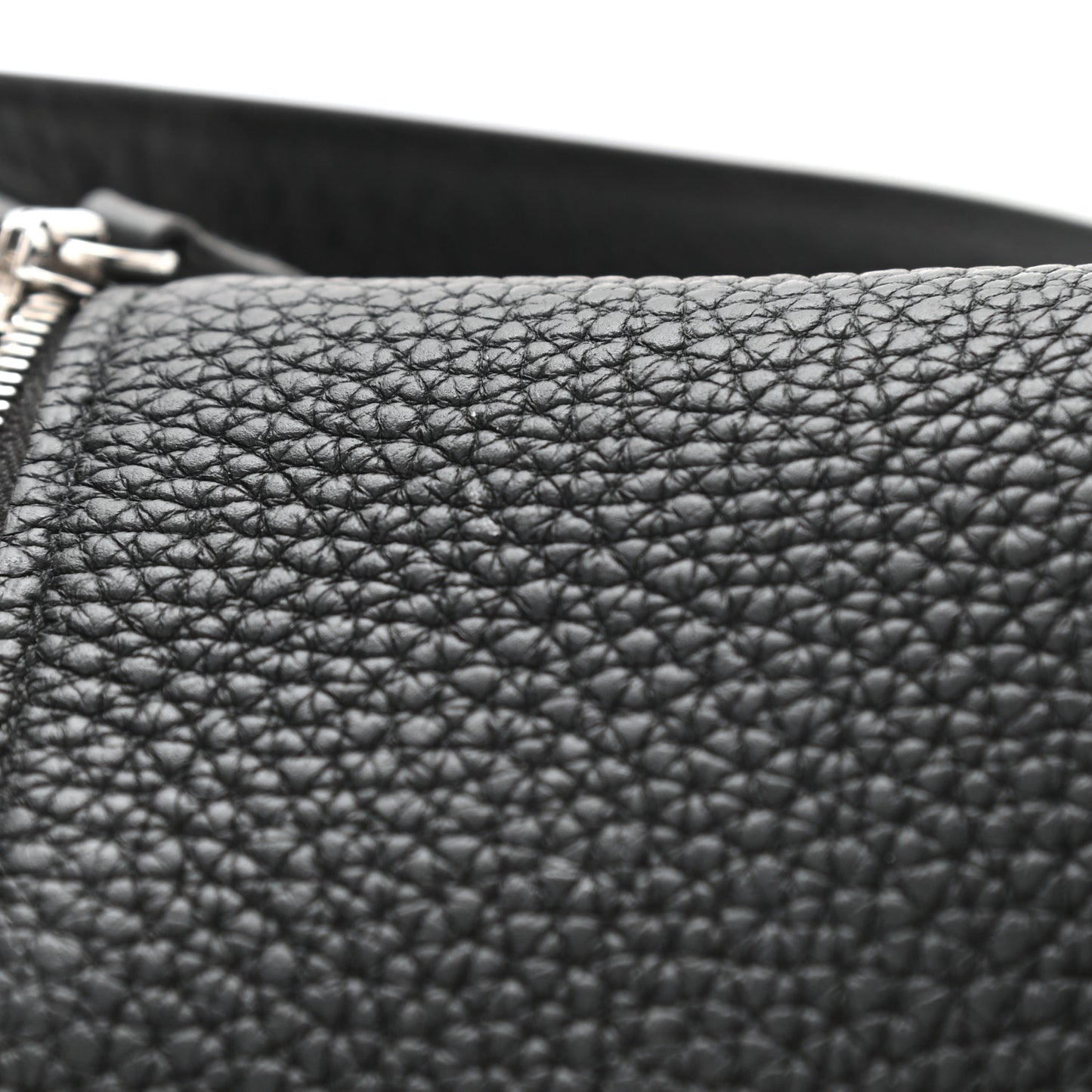 Taurillon Clemence Mini Lindy 20 Black