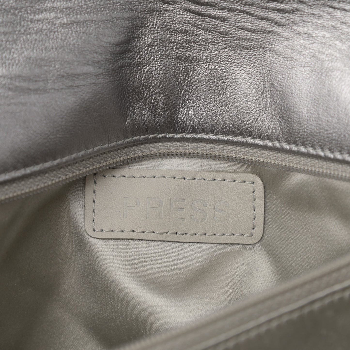 Metallic Lambskin Quilted Medium Leo Lion Flap Clutch Silver