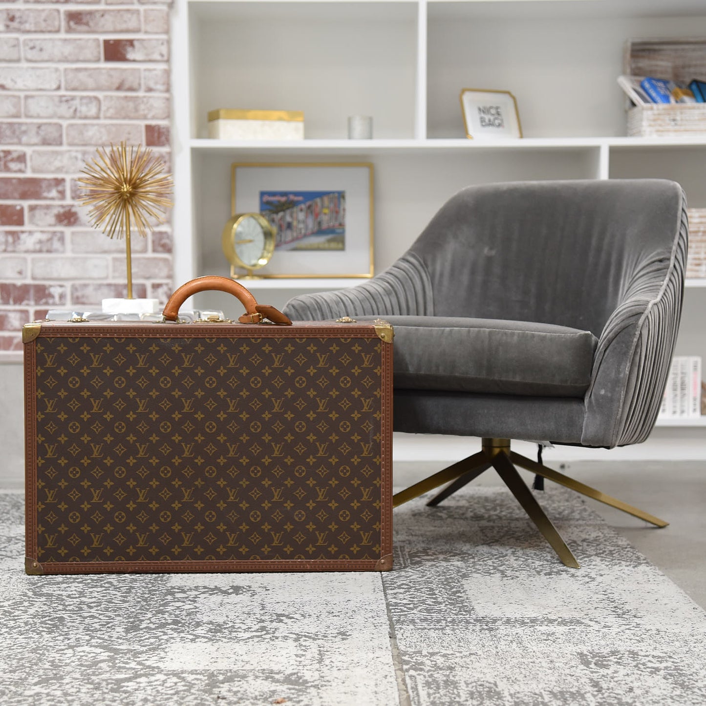 Monogram Bisten 65