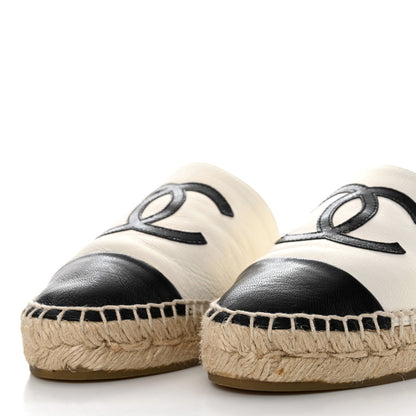 Chanel Iridescent Goatskin CC Espadrille Mules 35 Ivory Black 9 of 10