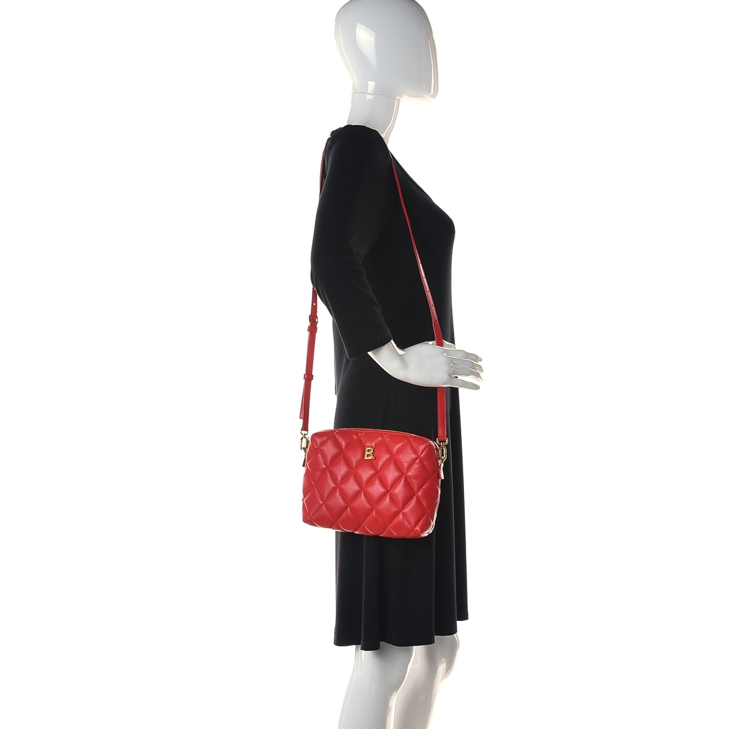 Nappa Calfskin Quilted Touch B Camera Shoulder Bag Bright Red