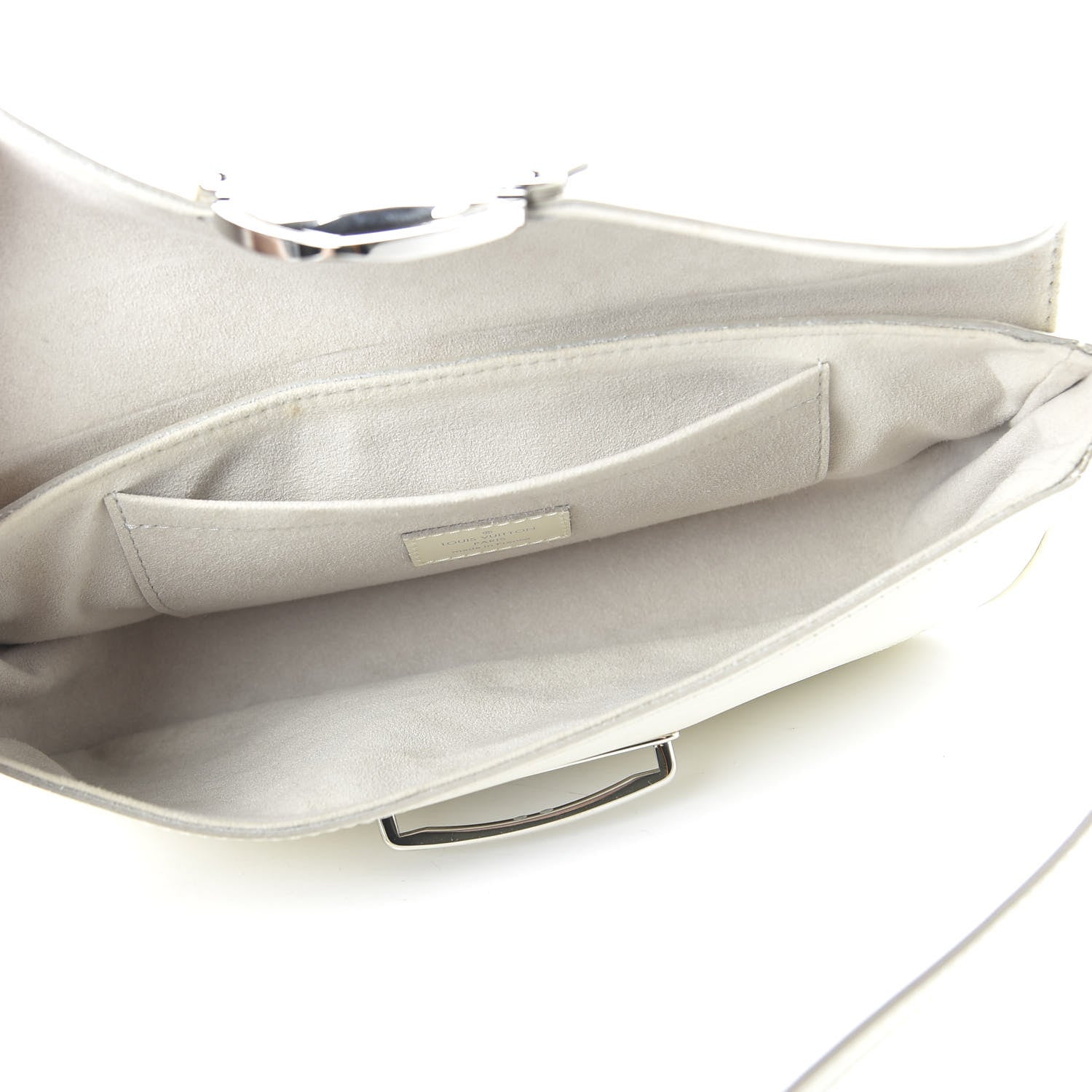 Louis Vuitton Epi Montaigne Clutch Ivory 5 of 9