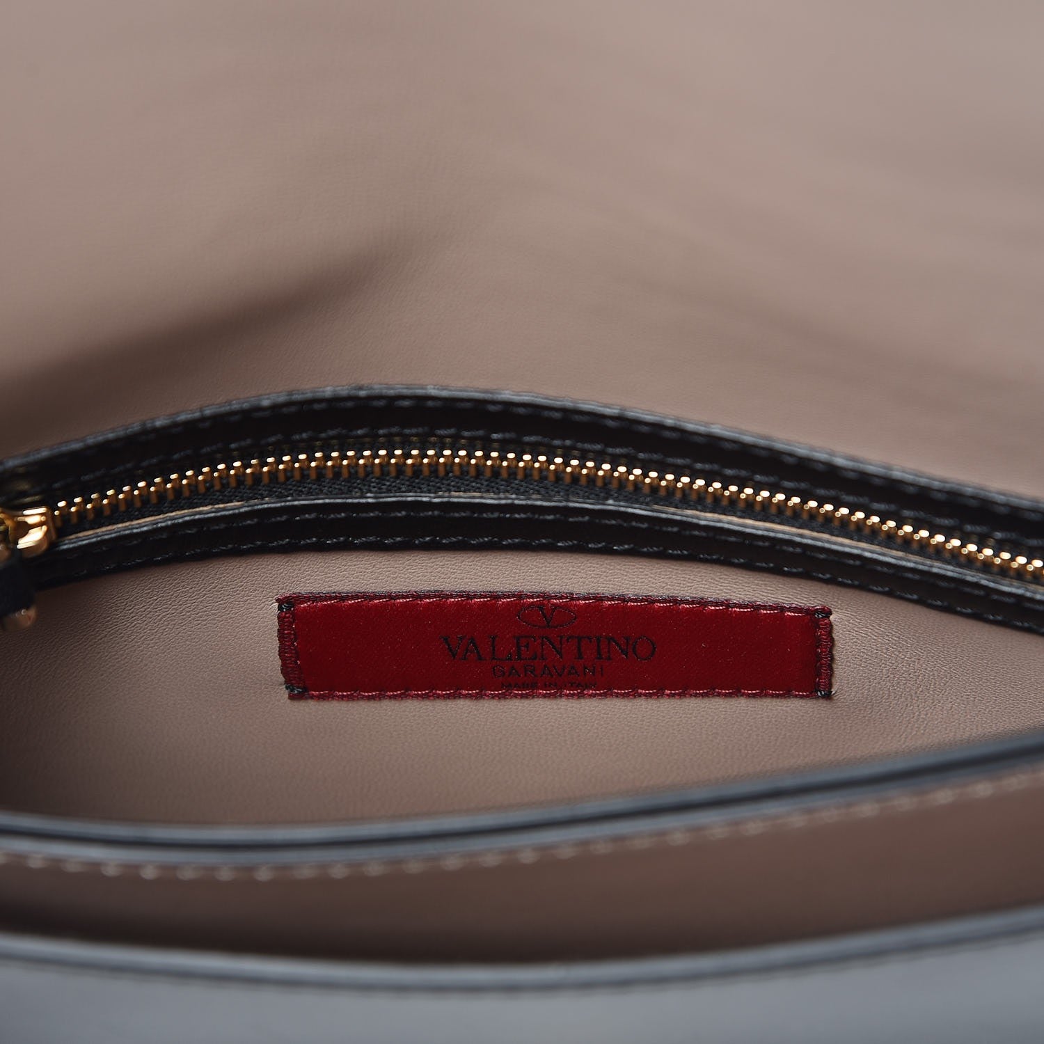 Valentino Garavani Nappa Rockstud Wristlet Clutch Black 6 of 7