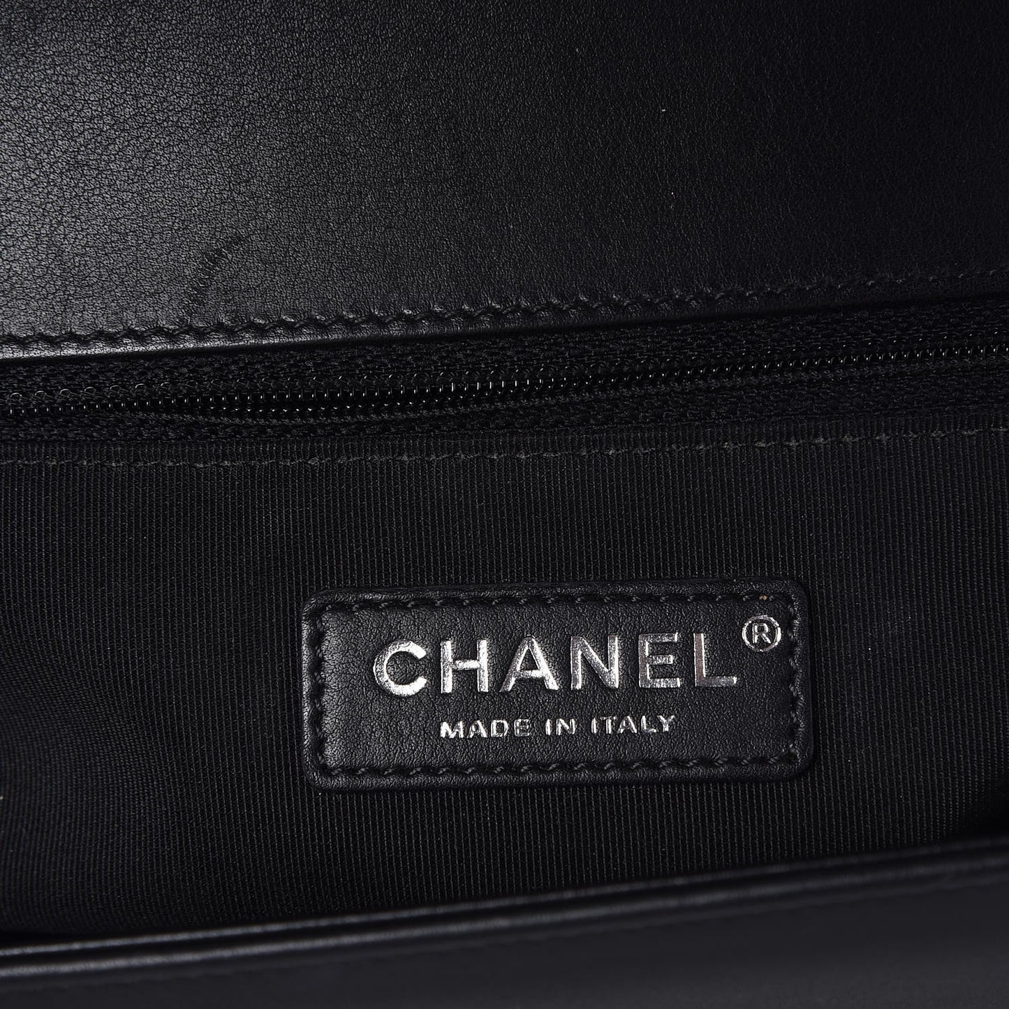 Calfskin Chevron Quilted New Medium Boy Flap Black