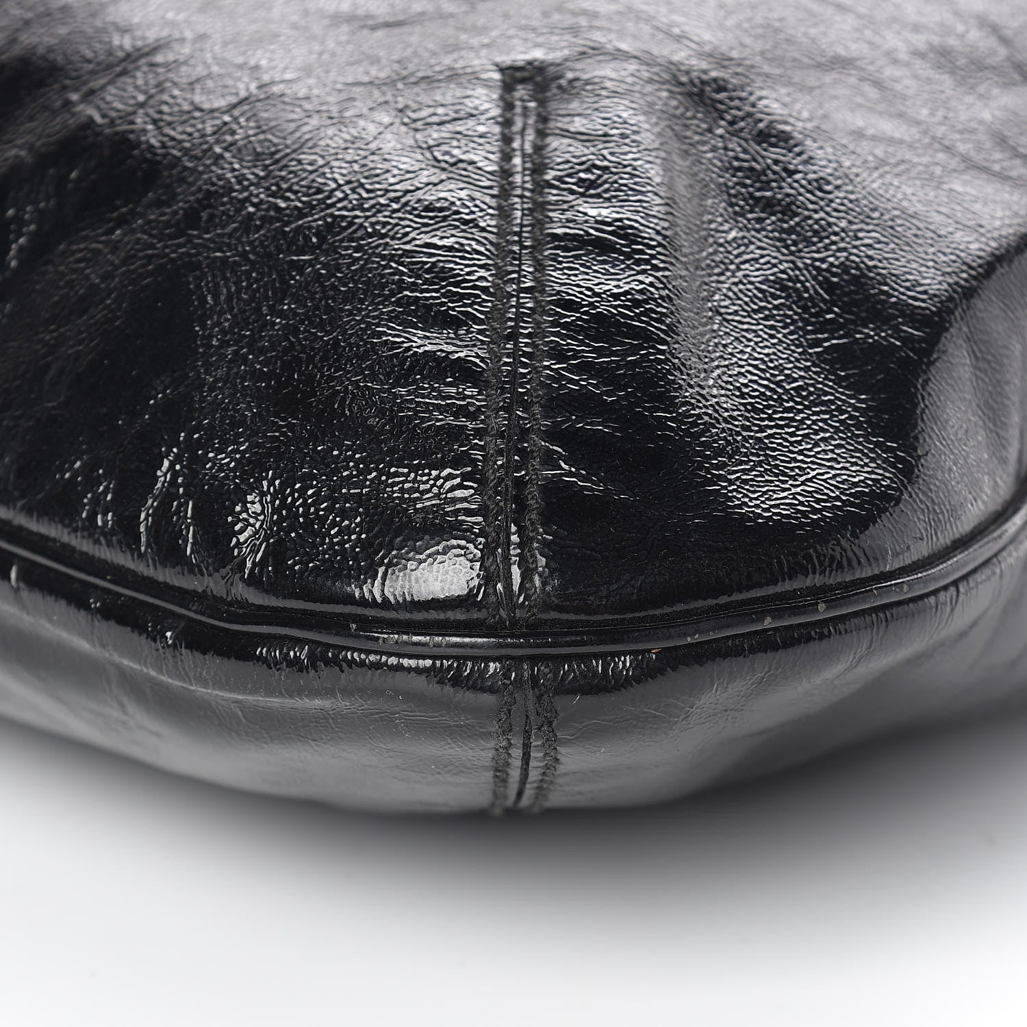 Saint Laurent Patent Tribute Tote Black 10 of 13