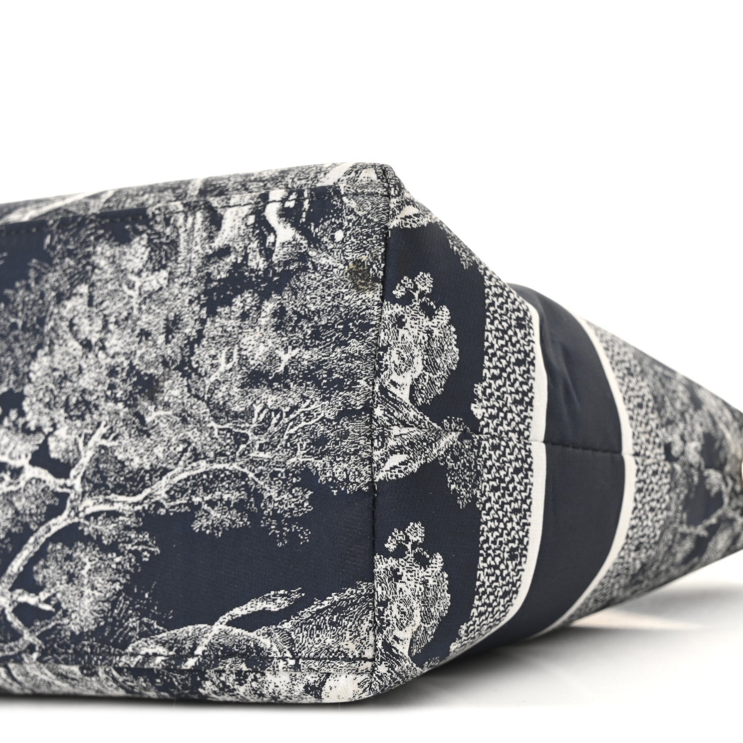 Christian Dior Technical Fabric Toile De Jouy DiorTravel Nomad Pouch Blue 10 of 11