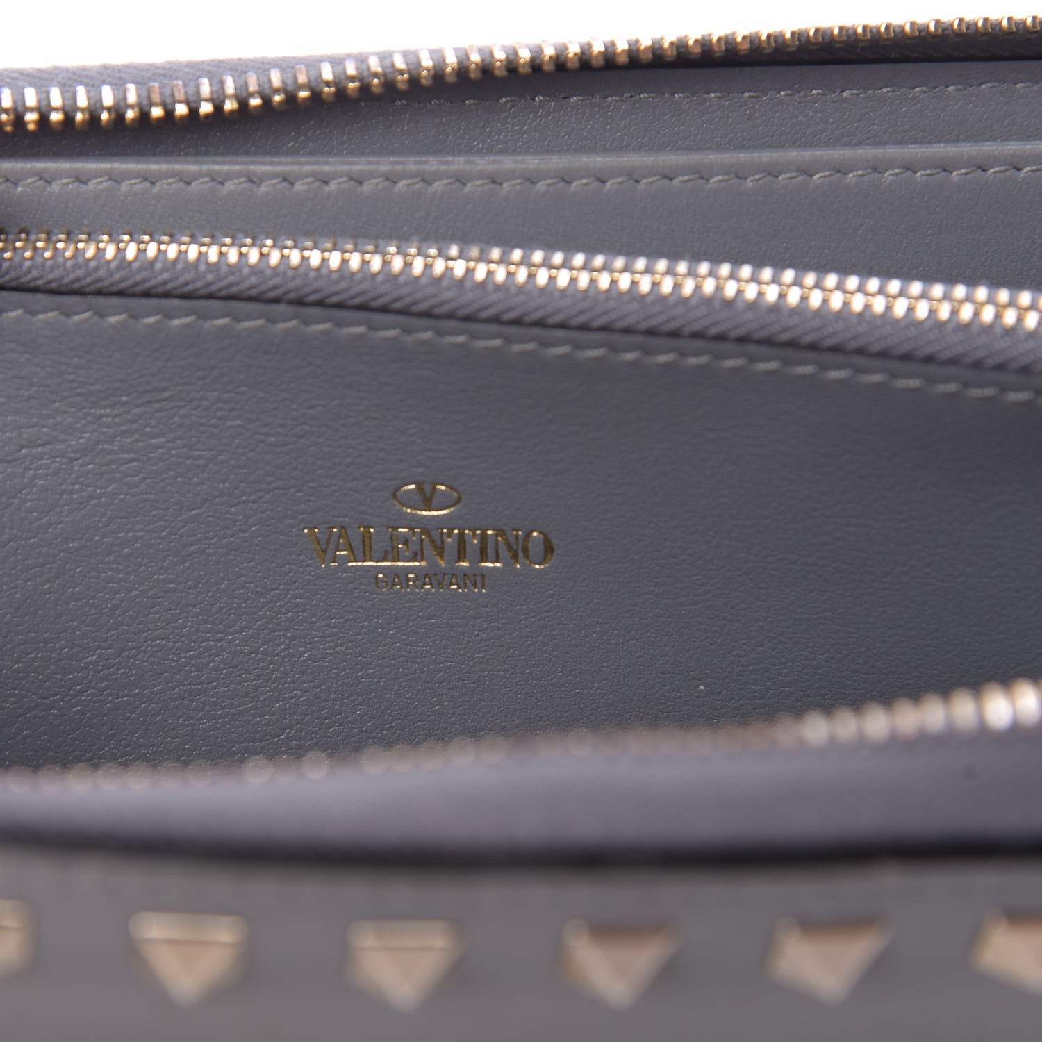 Valentino Garavani Calfskin Rockstud Zip Around Wallet Grey 8 of 8