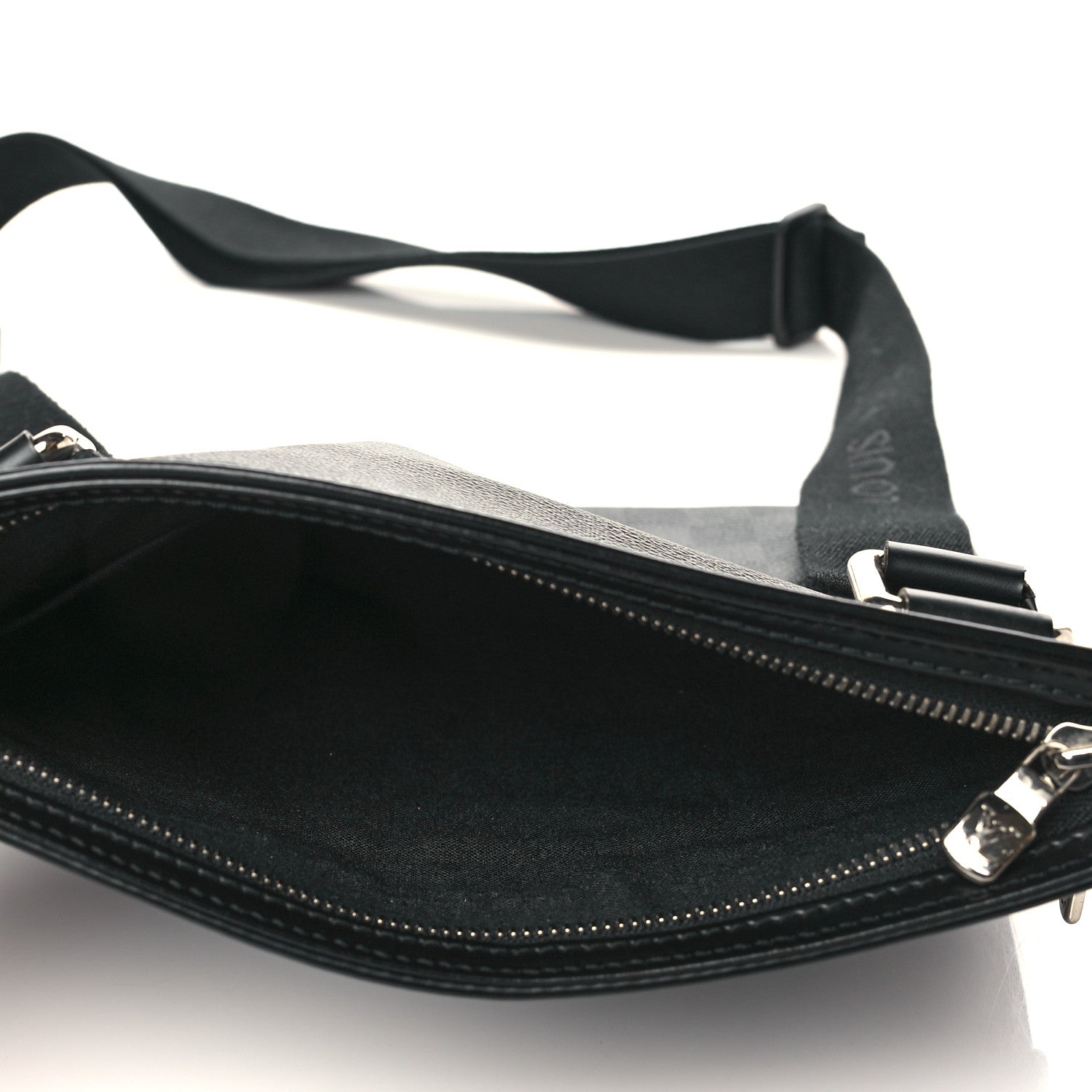 Louis Vuitton Damier Graphite Thomas 5 of 6