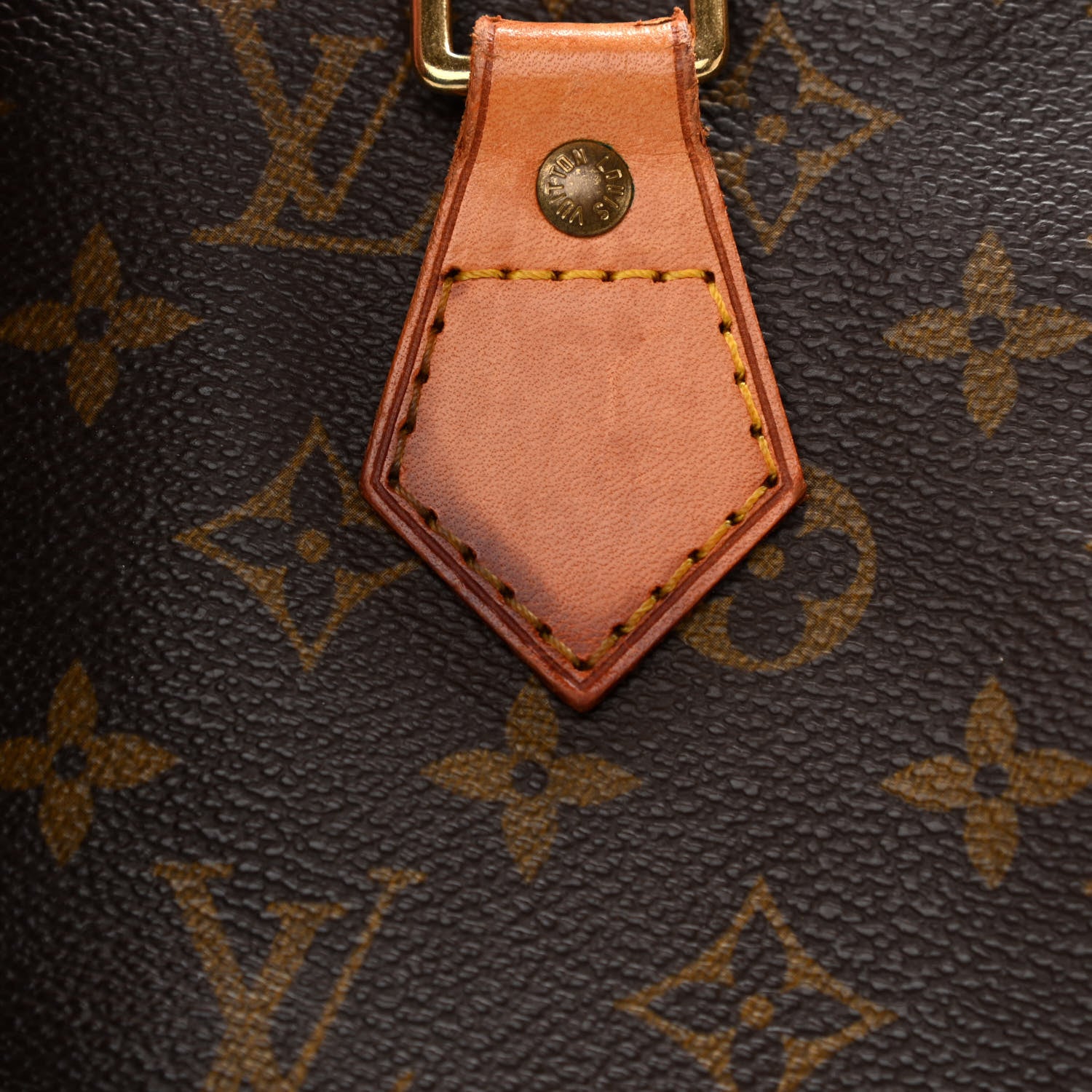 Louis Vuitton Monogram Alma PM 28 of 37