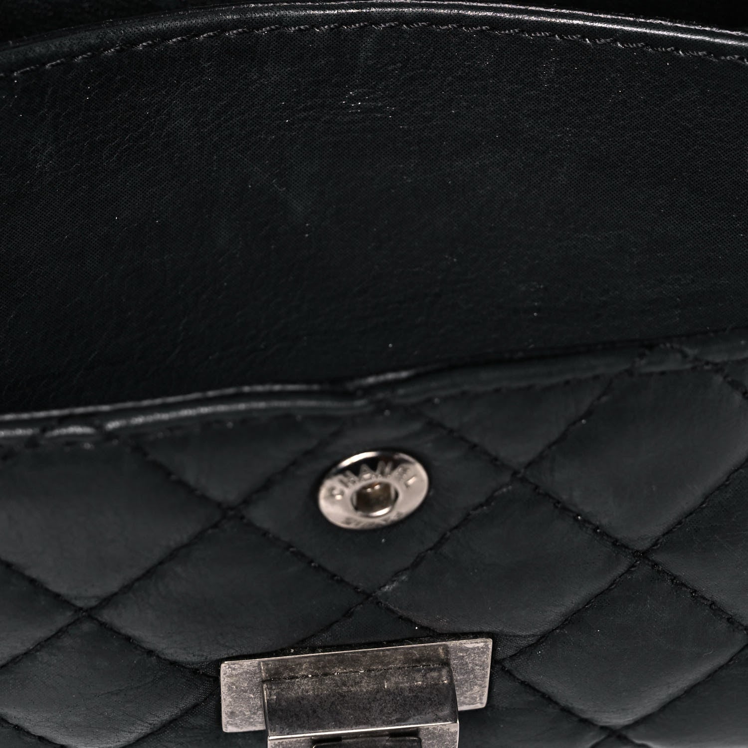 Chanel Iridescent Calfskin Quilted 2.55 Reissue 224 Flap Black 16 of 17