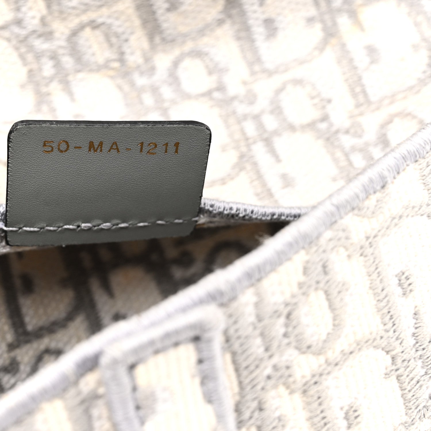 Christian Dior Oblique Slim Saddle Pouch Grey Grey 7 of 11