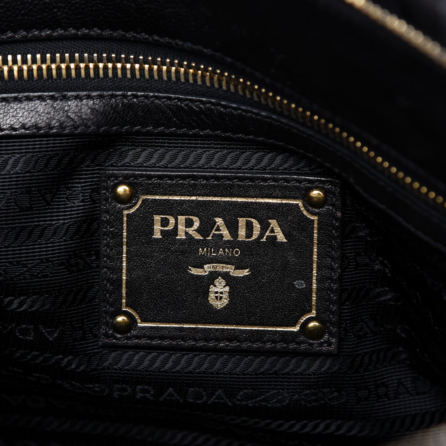 Nappa Gaufre Tote Black