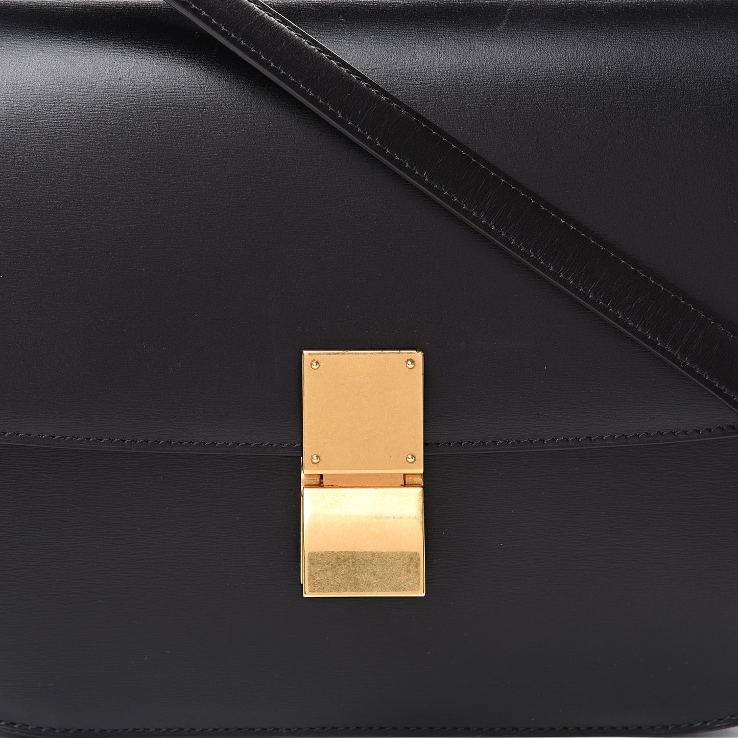 Box Calfskin Medium Classic Box Flap Bag Black