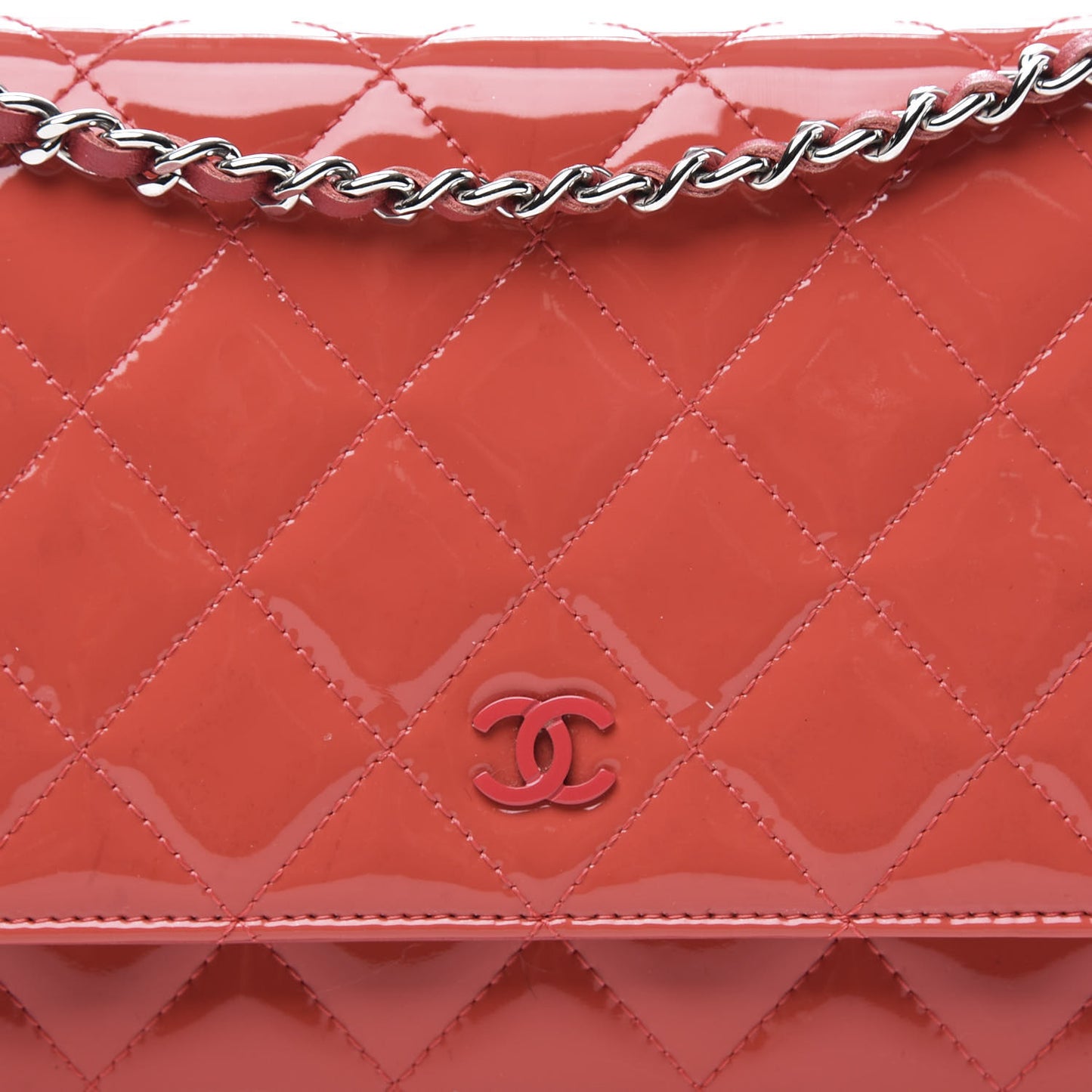 Patent Quilted Wallet On Chain WOC Dark Pink