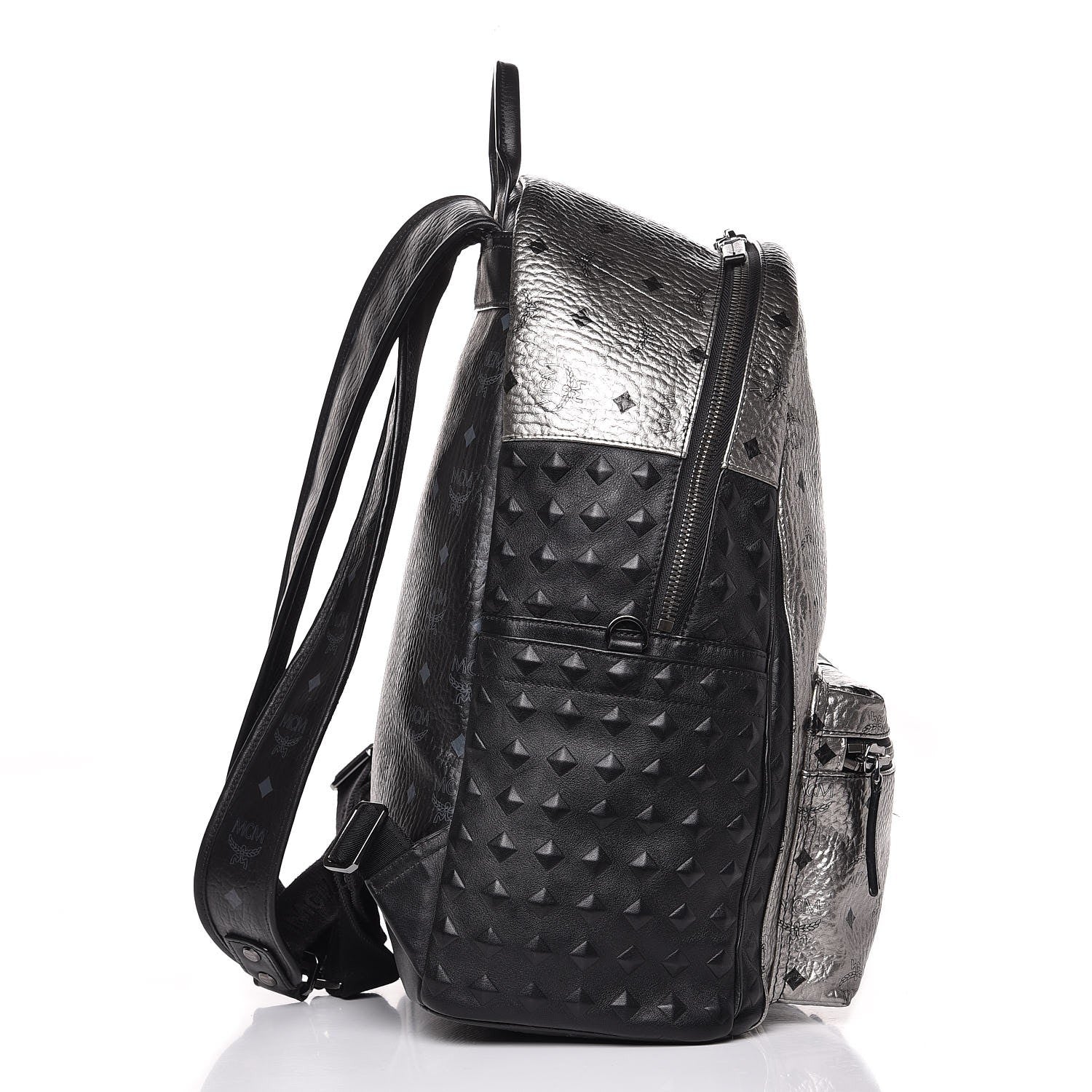 MCM Metallic Visetos Calfskin Medium Studded Munich Lion Stark Backpack Silver Black 27 of 28