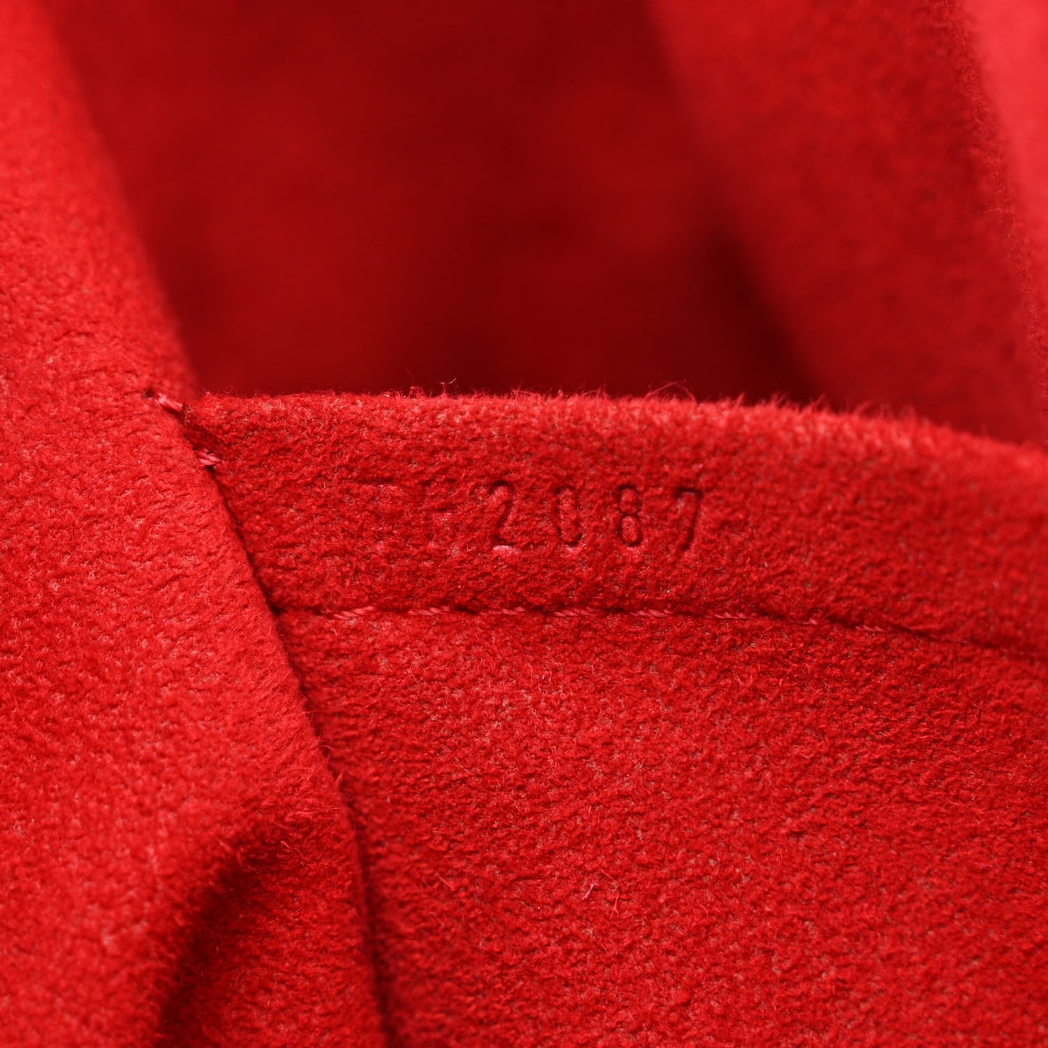 Louis Vuitton Damier Ebene Trevi PM 7 of 17