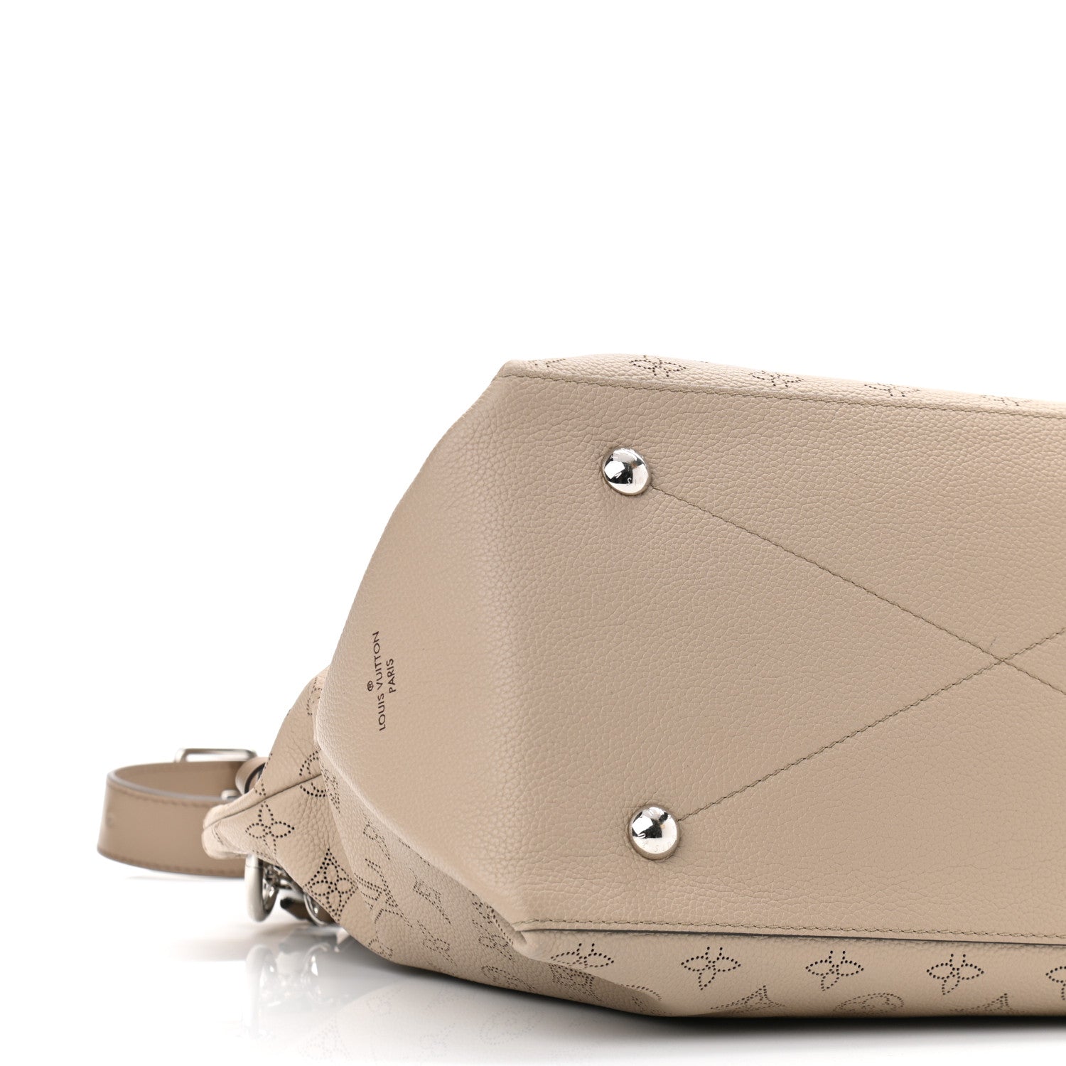 Louis Vuitton Mahina Beaubourg Hobo MM Galet 11 of 13