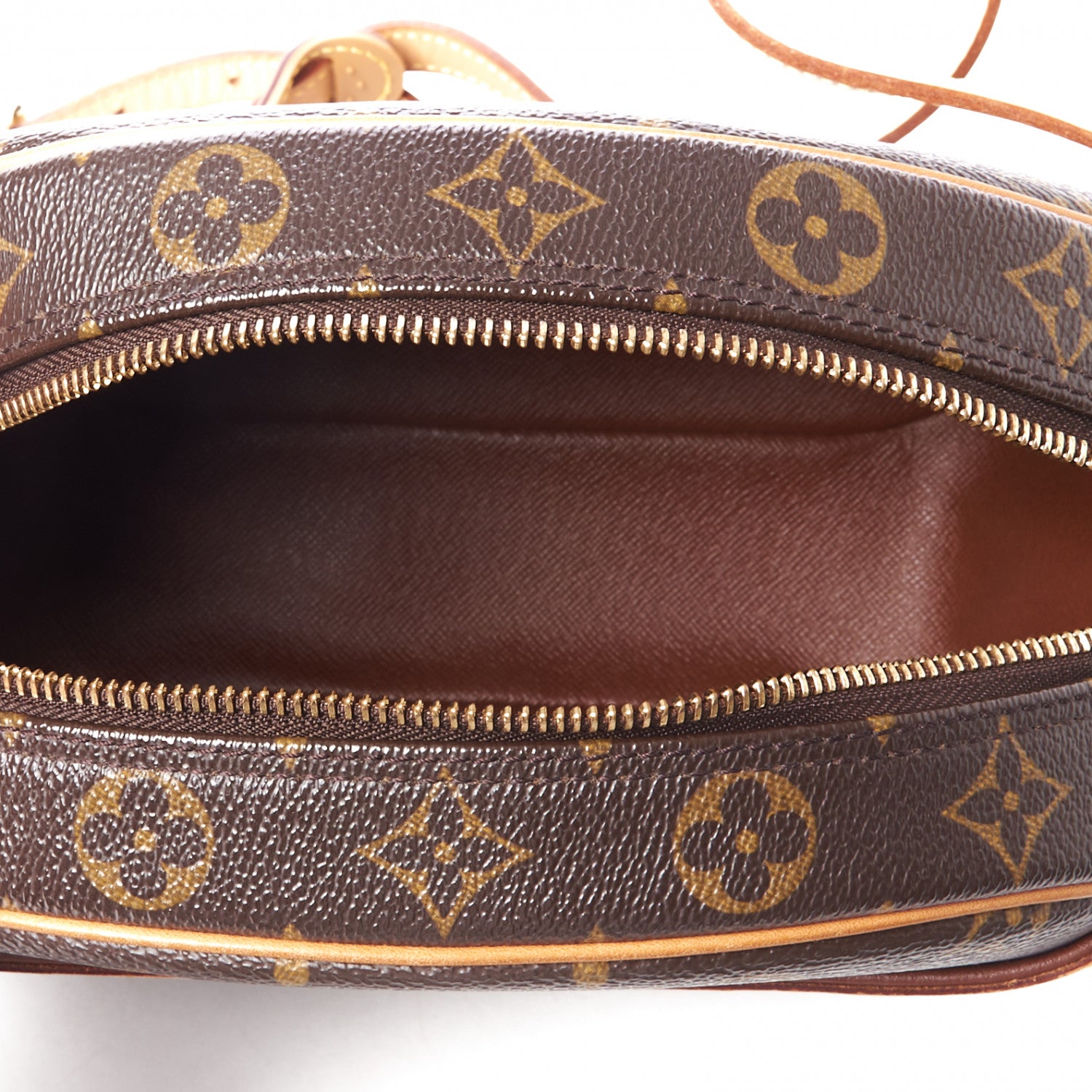 Louis Vuitton Monogram Blois 7 of 9