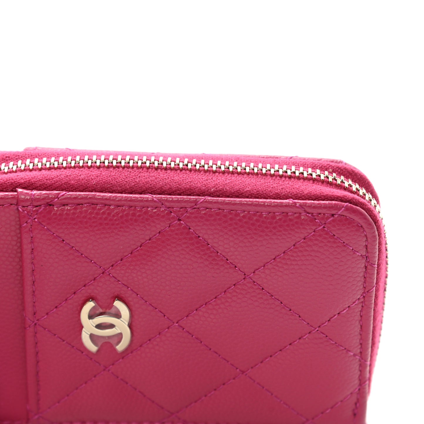 Caviar Quilted Zip Card Holder Fuchsia
