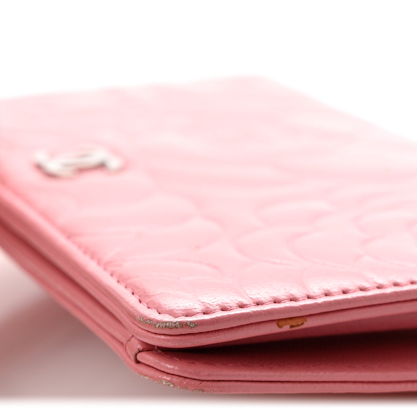 Lambskin Camellia Embossed Yen Wallet Pink