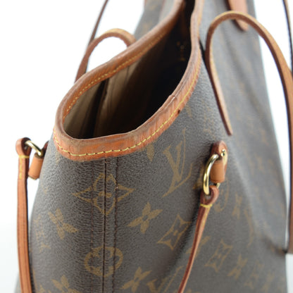 Louis Vuitton Monogram Neverfull MM 2 of 11