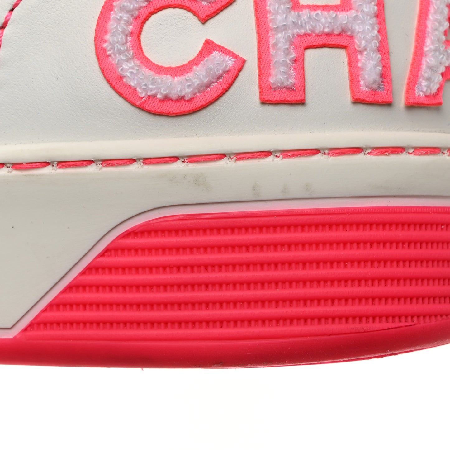 Calfskin Womens Logo Sneaker 40.5 Fuchsia White