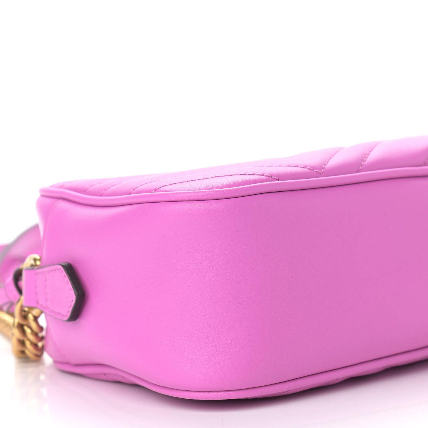 Calfskin Matelasse Small GG Marmont Chain Shoulder Bag Candy Mousse