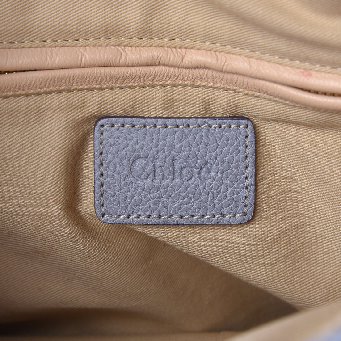Calfskin Medium Paraty Wisteria Violet