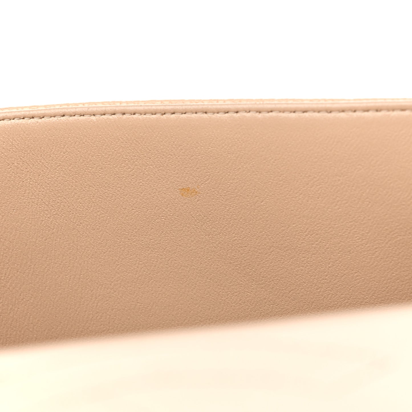 Caviar Quilted Jumbo Double Flap Beige Clair
