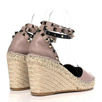 Valentino Garavani Grained Calfskin Rockstud Ankle Wrap Espadrille 15/85mm Wedges 37 Poudre Natural 4 of 7