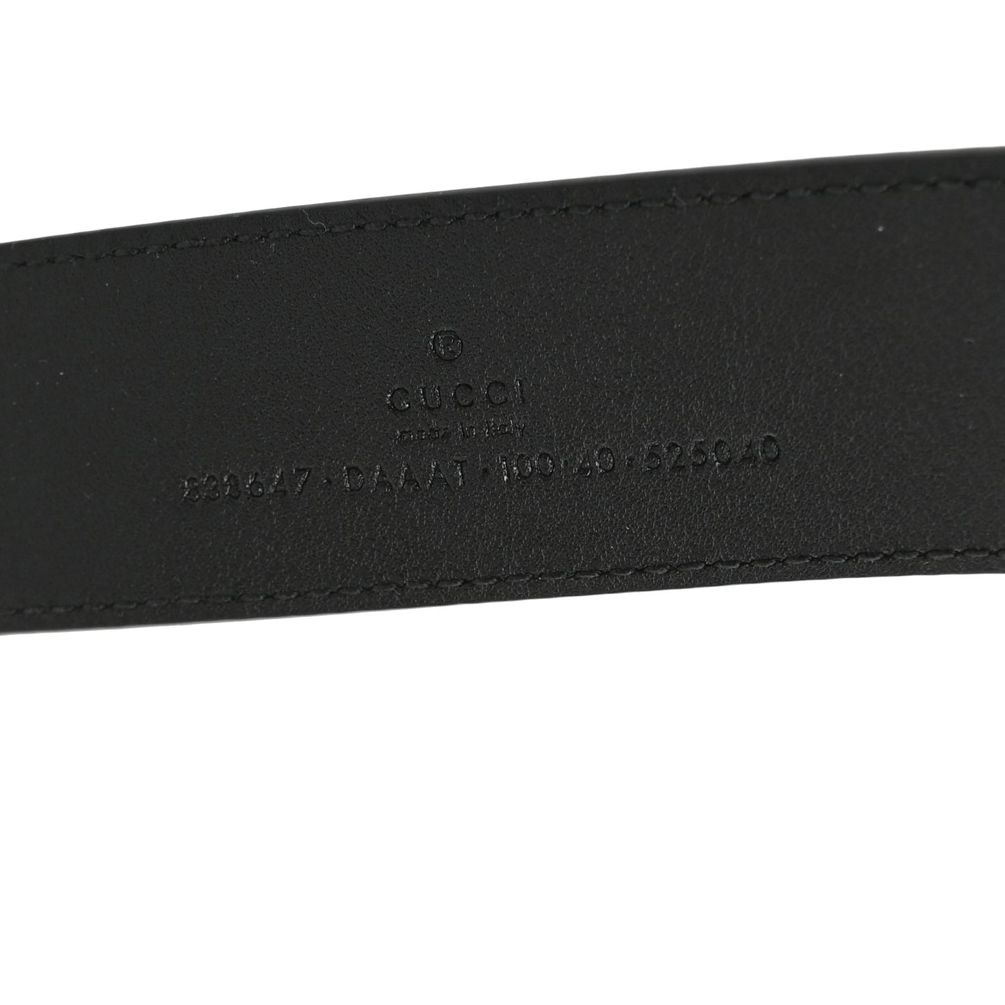 Moon Calfskin Round Plaque 35mm 100 40 Black