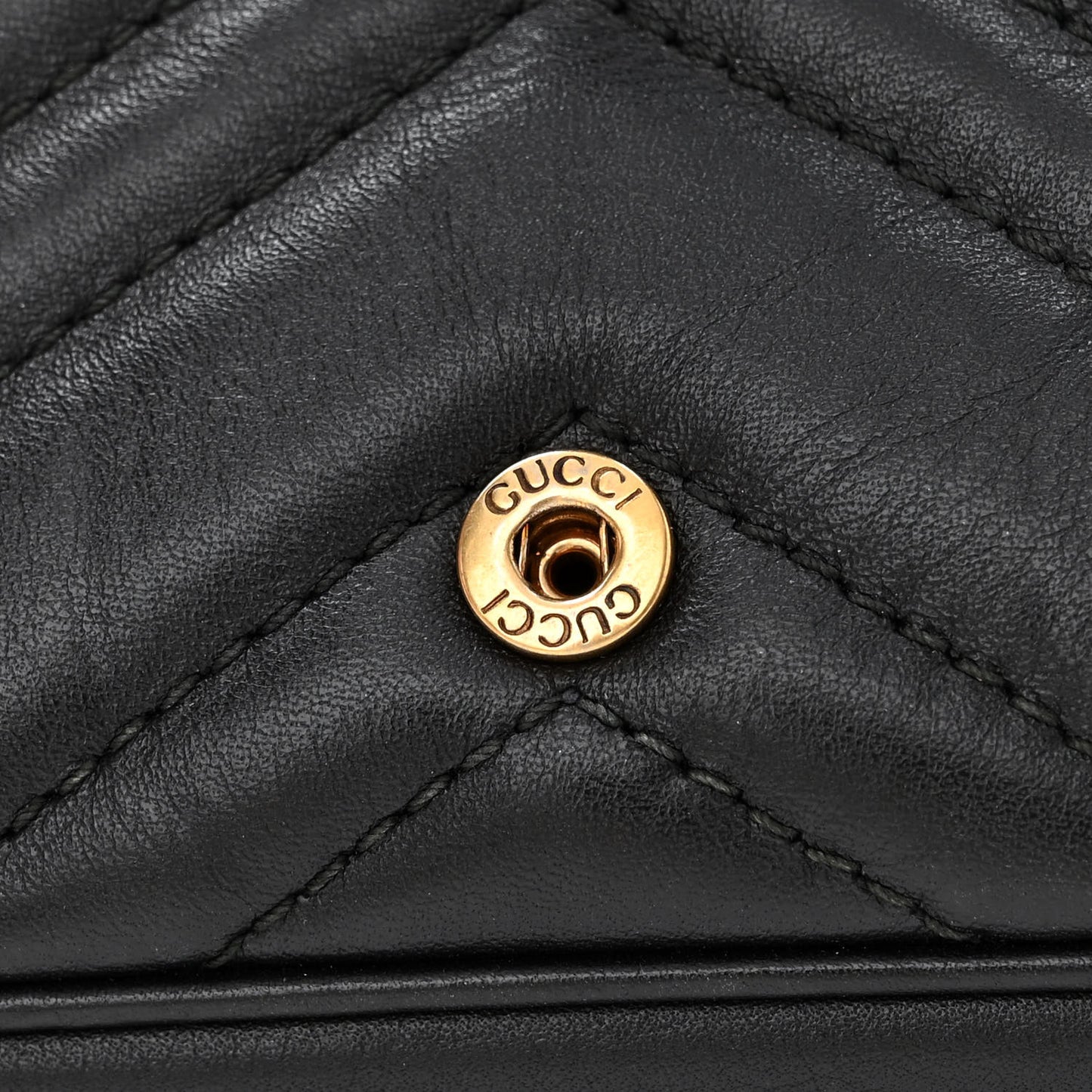 Calfskin Matelasse Super Mini GG Marmont Shoulder Bag Black