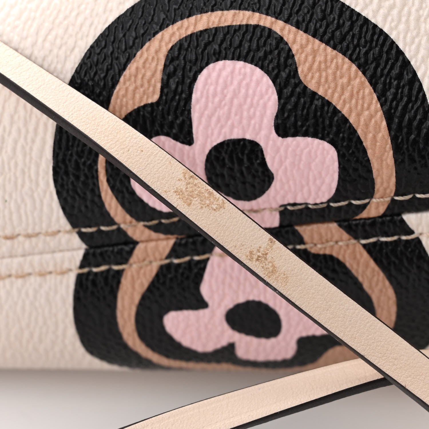 Louis Vuitton Monogram Giant Wild at Heart Neverfull MM Creme 11 of 13