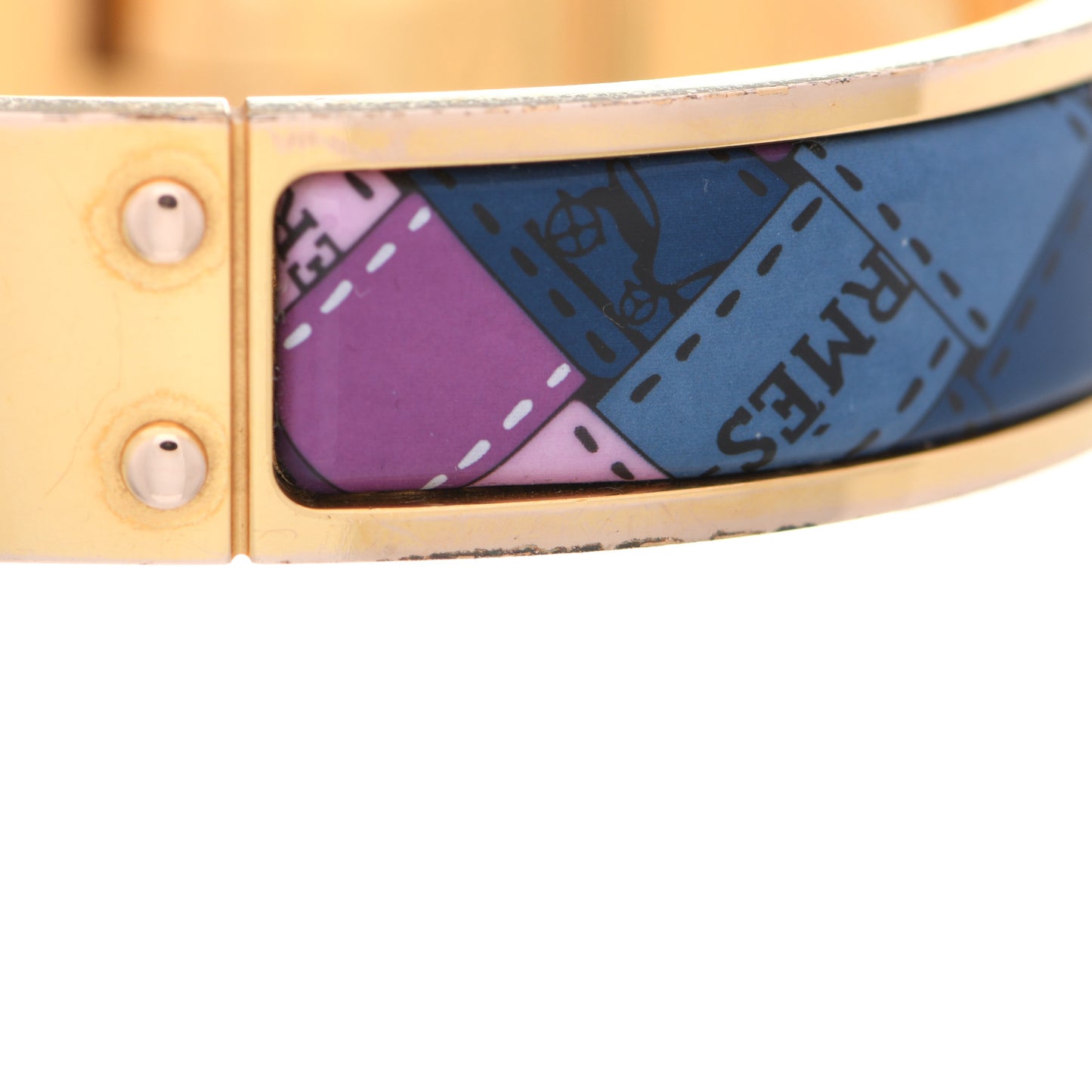Enamel Printed Narrow Bolduc Au Carre Hinged Bracelet
