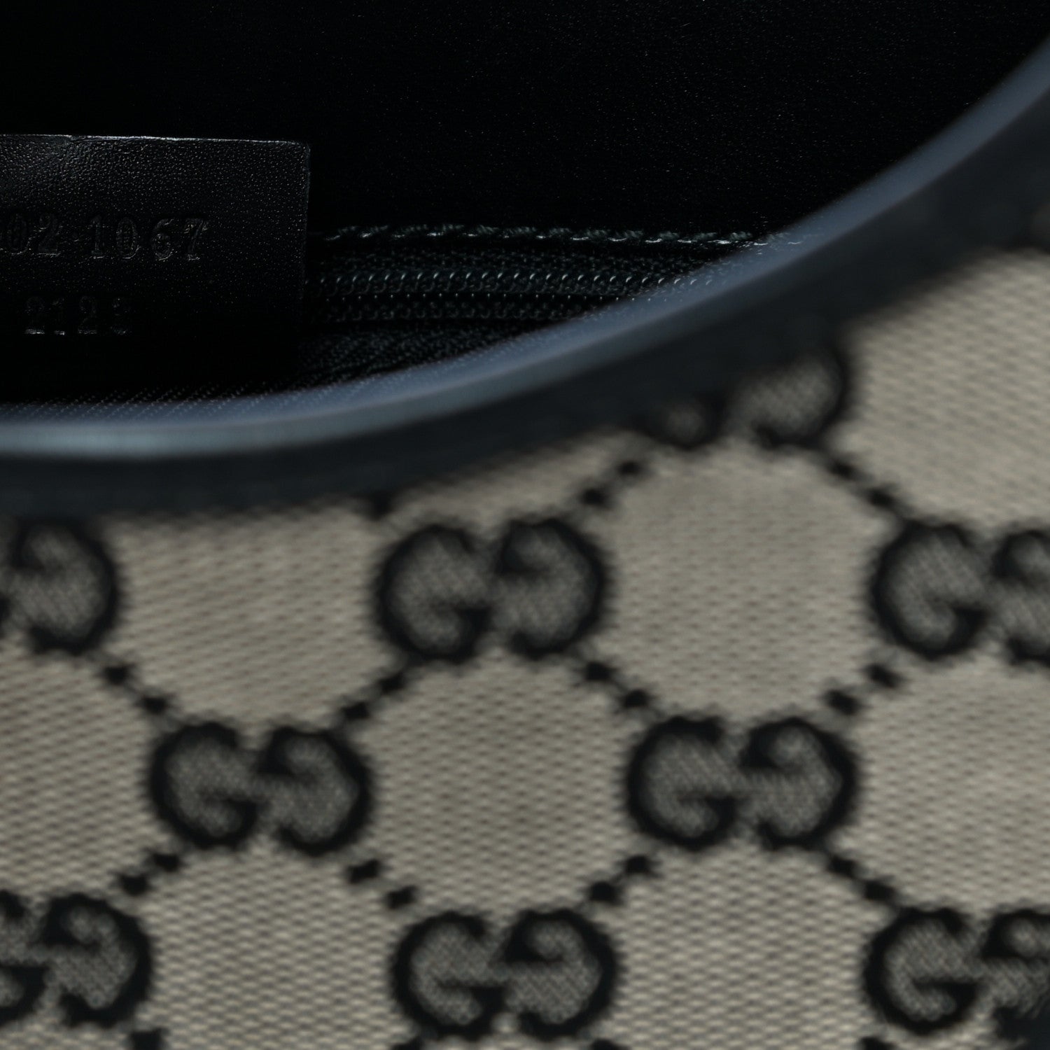 Gucci Monogram Piston Lock Shoulder Bag Black 7 of 14