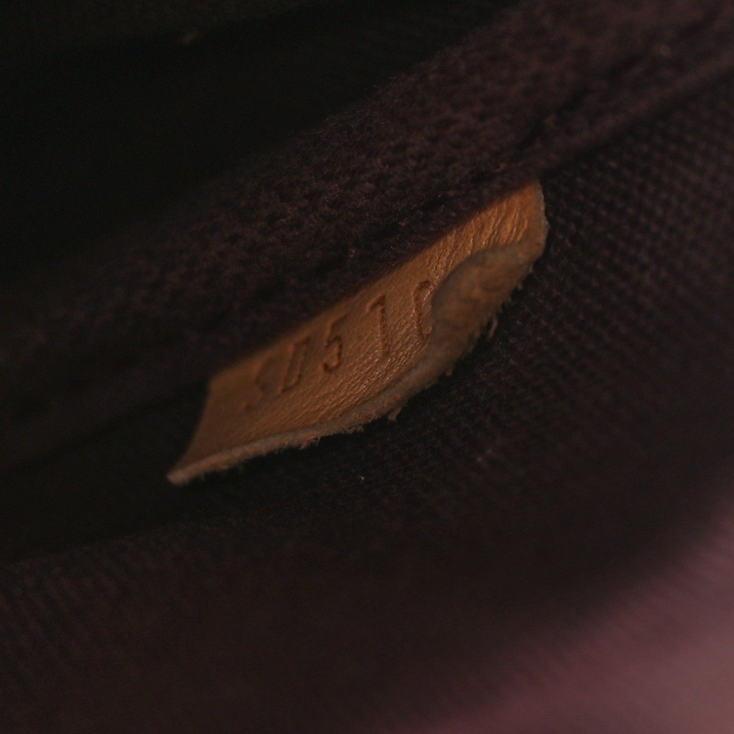 Louis Vuitton Monogram Favorite PM 8 of 11