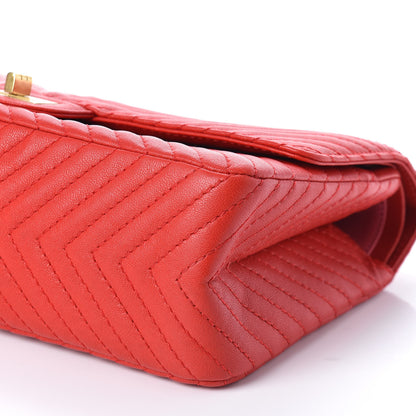 Chanel Sheepskin Chevron Quilted 2.55 Reissue 226 Flap Red 10 of 10