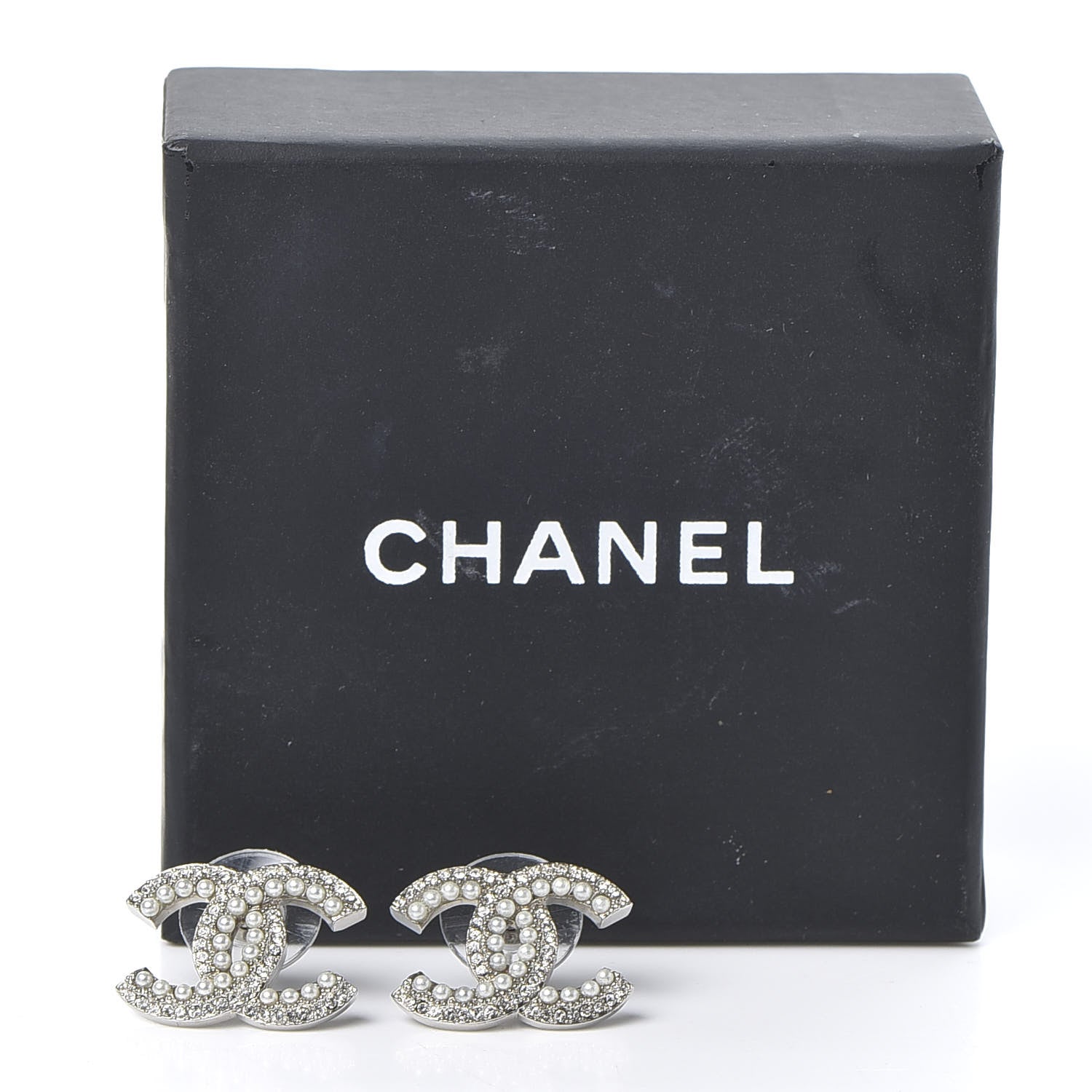 Chanel Pearl Crystal CC Snow Palace Earrings Silver 5 of 5