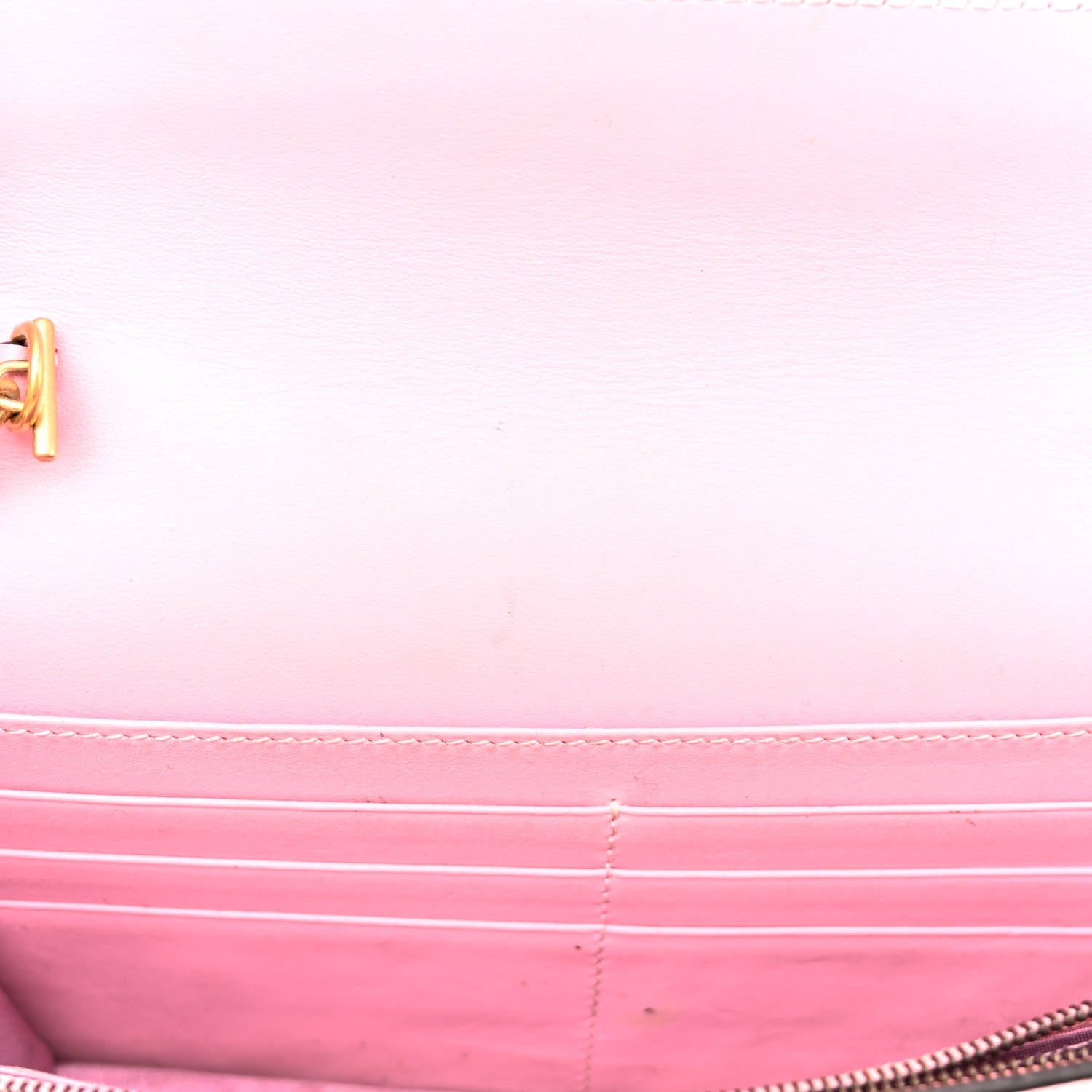 Gucci GG Supreme Monogram Strawberry Chain Wallet 13 of 14