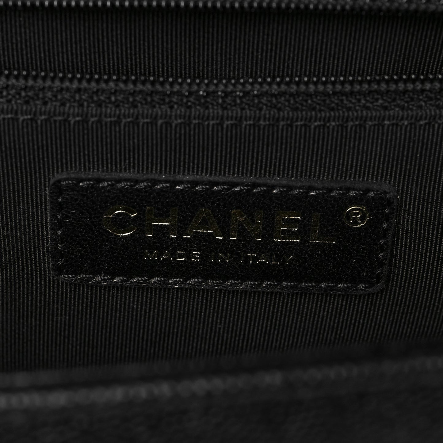 Caviar Quilted New Medium Boy Flap Black